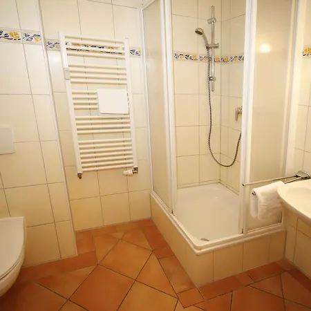 Apartment Alexandra - 13-02 Kuehlungsborn